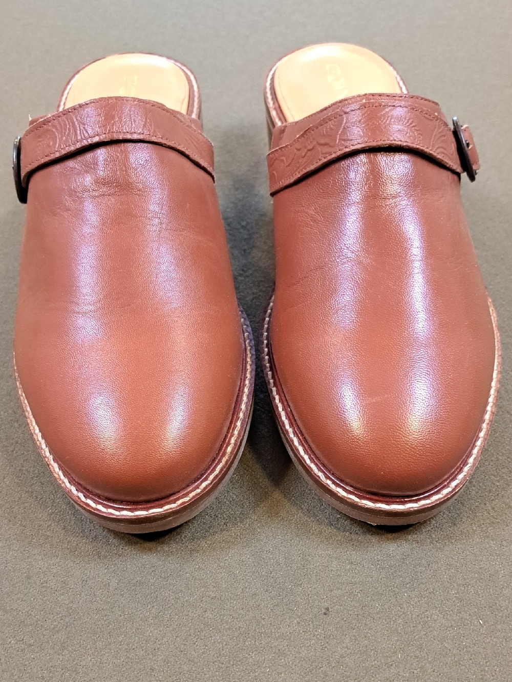 Crown Vintage Vivo Clog - Color: British Tan - Size: 11 - Picture 3 of 10